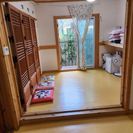 บิวตี้ฟูล เฮาส์ Hotel จอนจู ภายนอก รูปภาพ